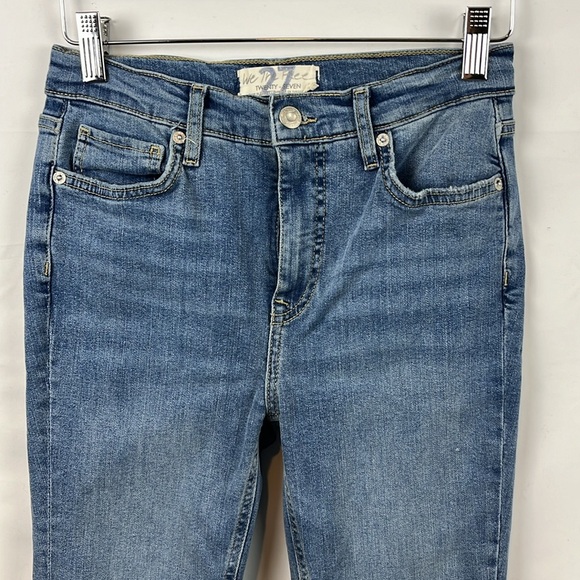 We The Free Busted Knee Skinny Denim Distressed High Waist Jeans Size 27 - Picture 4 of 10